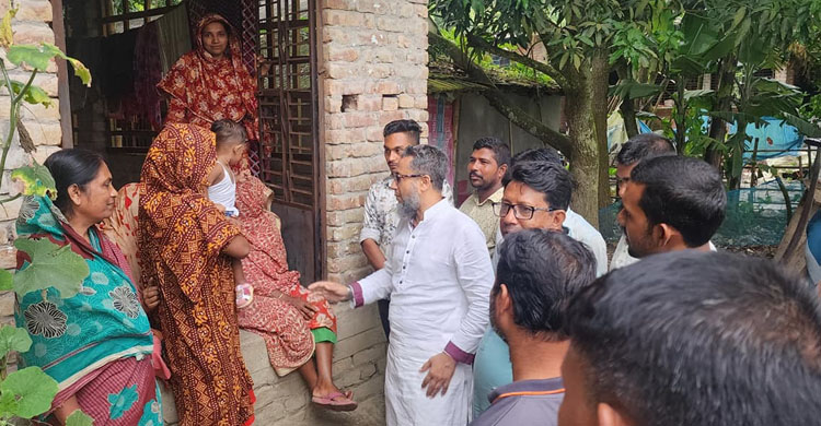 সরকারের উন্নয়ন তুলে ধরে গনসংযোগ