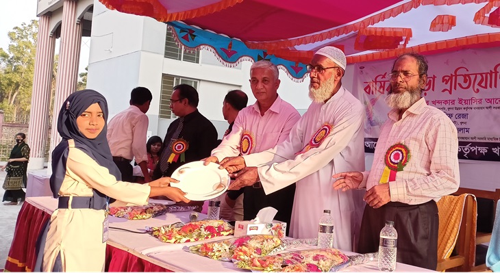 কেডিএ খানজাহানআলী মাধ্যমিক বিদ্যালয়ের ক্রীড়া প্রতিযোগিতার পুরস্কার বিতরণী